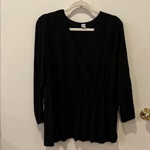 Old Navy Black V-Neck Blouse